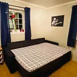 Apartment Hjemmekoselig I Underetasje
