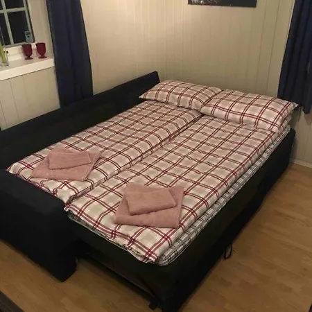 Hjemmekoselig I Underetasje Apartment Norem