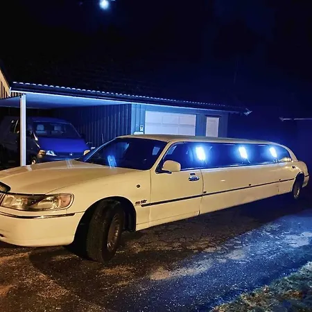 Apartment Hjemmekoselig I Underetasje